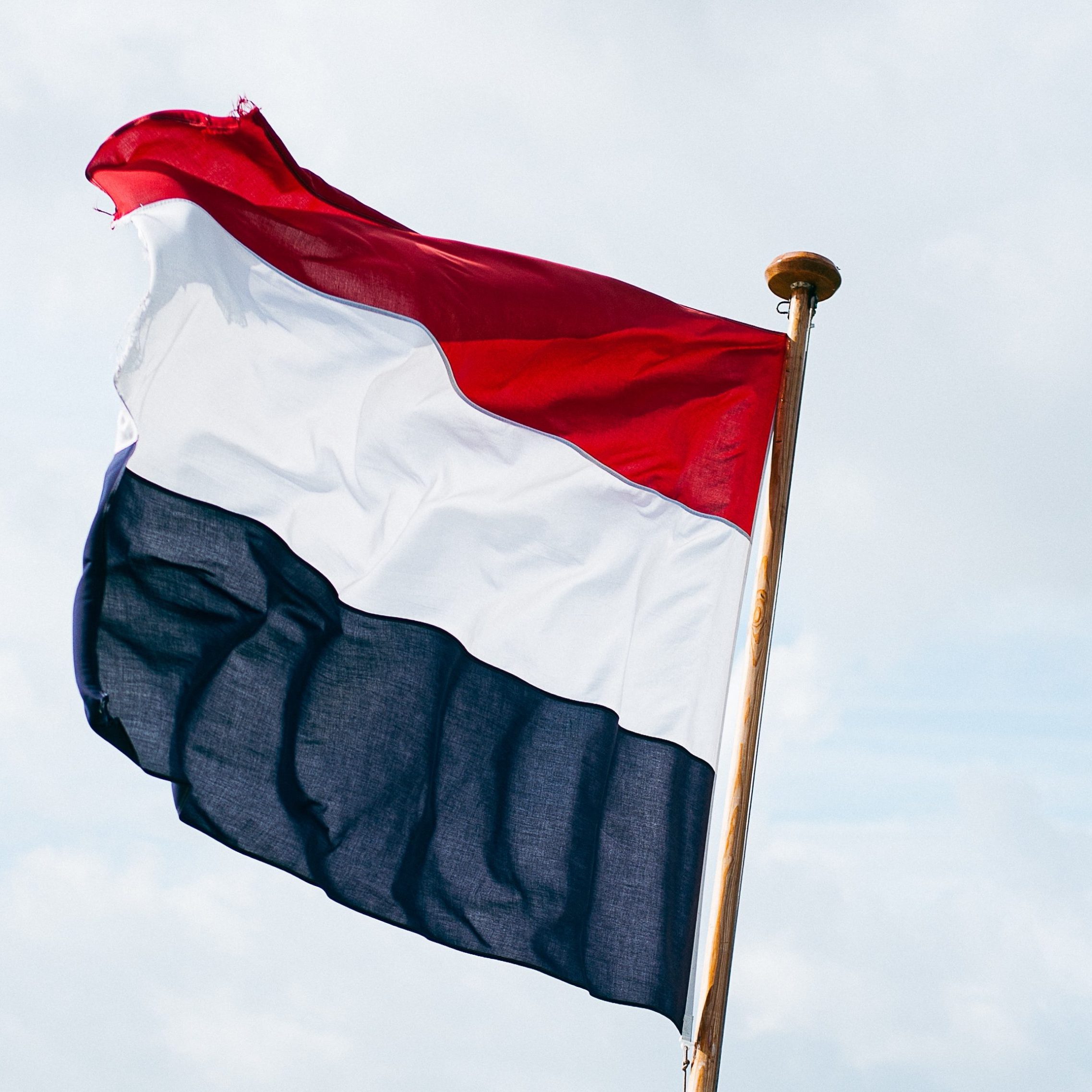Nederlandse vlag in de wind